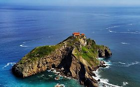 Oizpe Gernihost En Urdaibai
